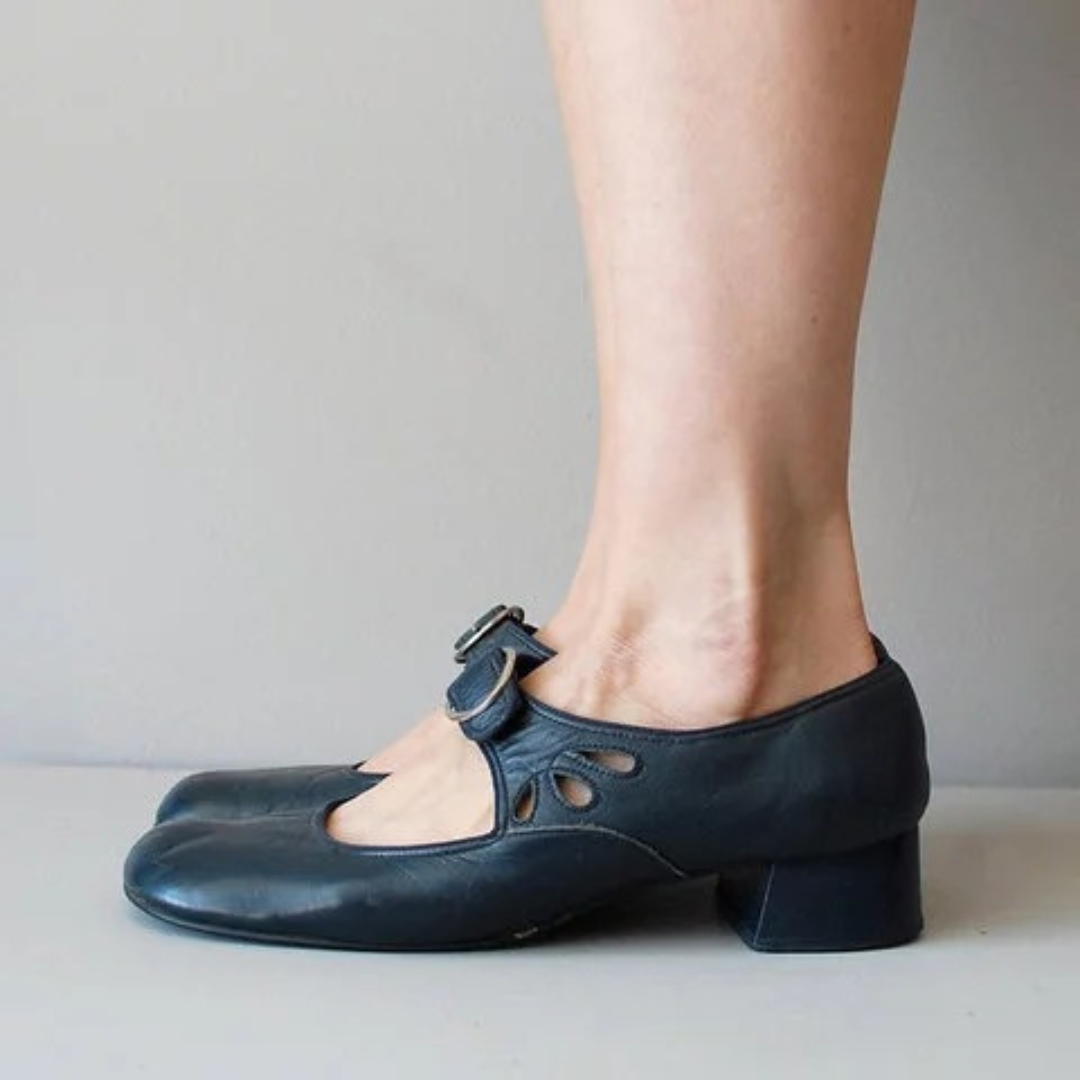 Jolien | Low-Heel Buckle Shoes